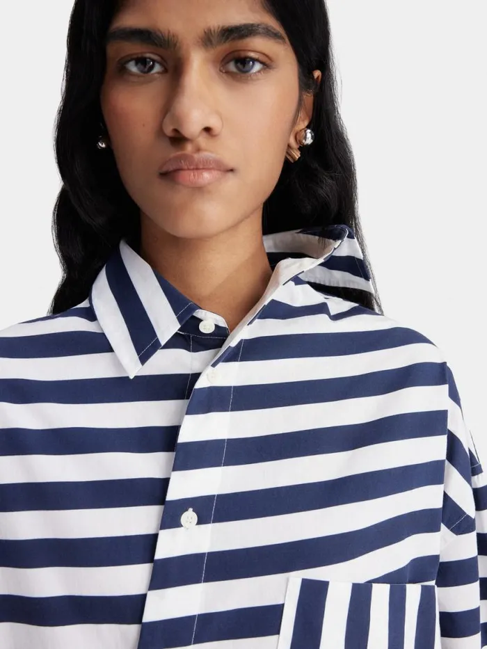 The Pablo Shortsleeve Shirt Print White and Blue Stripes Women JACQUEMUS Tops and Shirts The Pablo Shortsleeve Shirt Print White and Blue Stripes Women JACQUEMUS Tops and Shirts