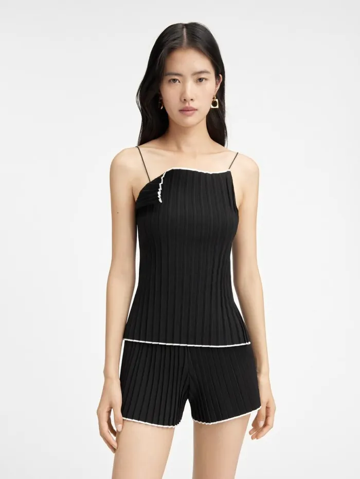 The Pleated Knit Top Black Women JACQUEMUS Tops and Shirts The Pleated Knit Top Black Women JACQUEMUS Tops and Shirts