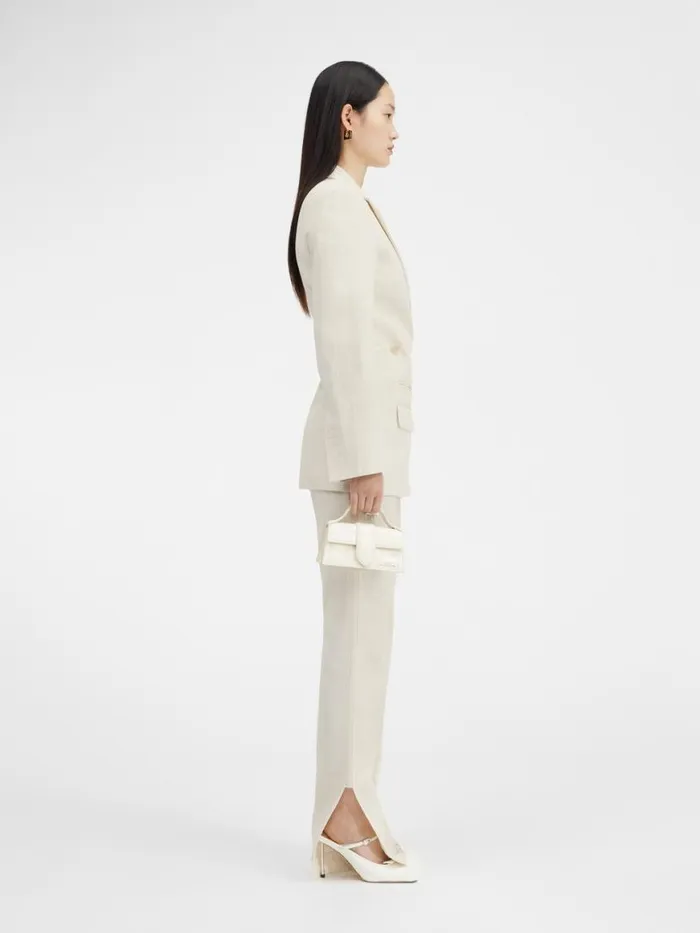 The Tibau Jacket Offwhite Women JACQUEMUS Coats and Jackets The Tibau Jacket Offwhite Women JACQUEMUS Coats and Jackets