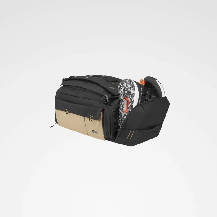 Woman WEEKEND WARRIOR DUFFELBAG Picture Organic Clothing Gear Bags and Luggages