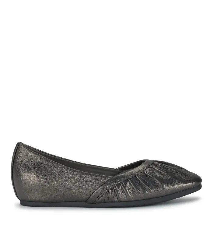 Women Baretraps Flats and Loafers Charlie Flat Gunmetal Women Baretraps Flats and Loafers Charlie Flat Gunmetal