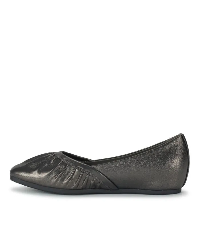 Women Baretraps Flats and Loafers Charlie Flat Gunmetal Women Baretraps Flats and Loafers Charlie Flat Gunmetal