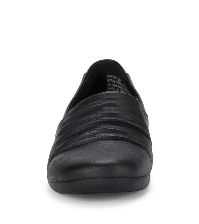 Women Baretraps Flats and Loafers Piper Slip On Black Women Baretraps Flats and Loafers Piper Slip On Black