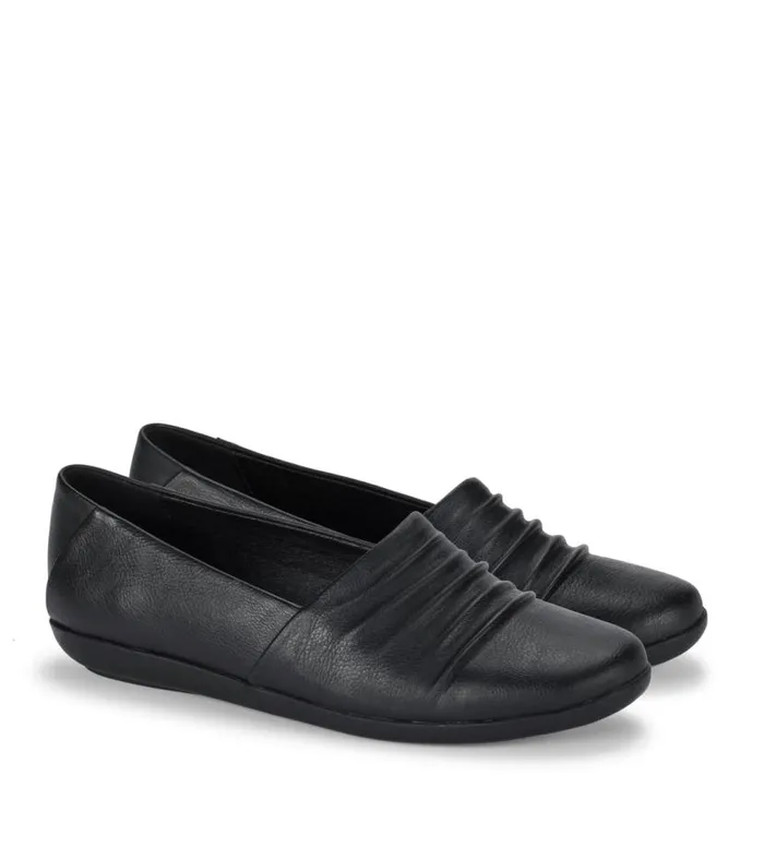 Women Baretraps Flats and Loafers Piper Slip On Black Women Baretraps Flats and Loafers Piper Slip On Black