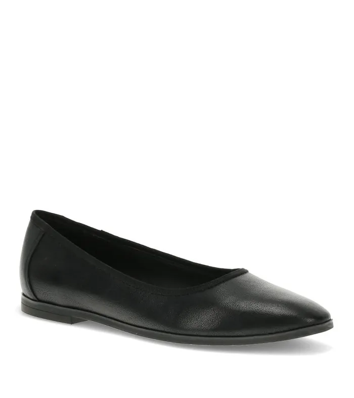 Women Baretraps Flats and Loafers Tania Casual Flat Black
