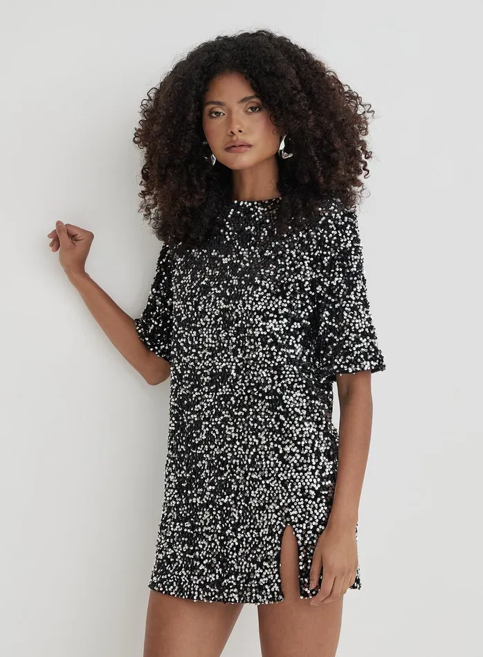Women Black Open Back Sequin T Shirt Dress 8211 Marca 4th and Reckless Party Wear