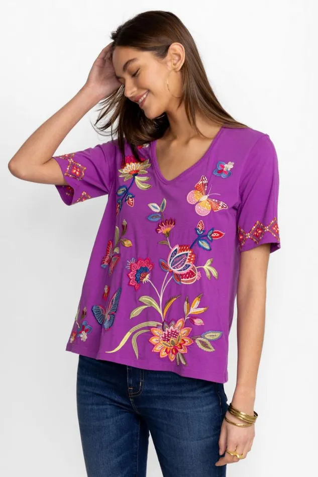 Women GRACEY TRAPUNTO VNECK TSHIRT Iris Johnny Was Tops