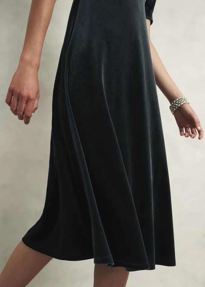 Women HOBBS Dresses and Jumpsuits Dormer Velvet Dress Evergreen