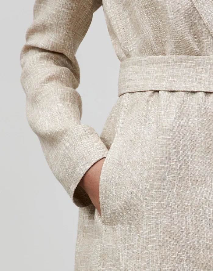 Women Lafayette 148 New York Jackets and Blazers Eaton Blazer In Italian Etched Linen Honeynut Multi