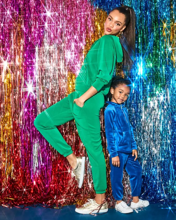 Women Lilly Pulitzer Loungewear UPF 50 Kendy Pullover and Aveena Knit Pant Set Kelly Green Women Lilly Pulitzer Loungewear UPF 50 Kendy Pullover and Aveena Knit Pant Set Kelly Green