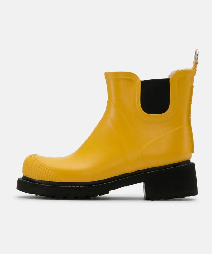 Women Rainboots Short Ilse Jacobsen Short Rubber Boots With High Heel 8211 Cyber Yellow Women Rainboots Short Ilse Jacobsen Short Rubber Boots With High Heel 8211 Cyber Yellow