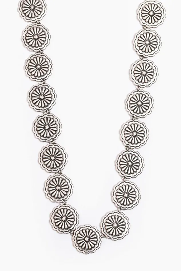 Women RIVER RANCH CONCHO NECKLACE Silver Johnny Was Jewelry