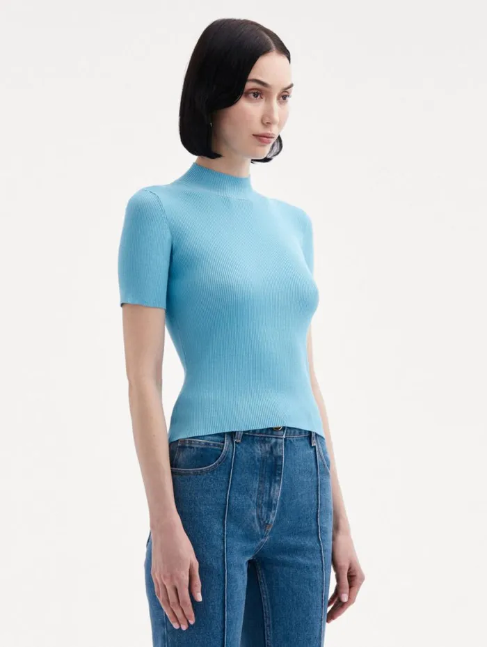 Women Short Sleeve Mock Neck Ribbed Pullover Pastel Blue Oscar De La Renta Blouses and Knits Women Short Sleeve Mock Neck Ribbed Pullover Pastel Blue Oscar De La Renta Blouses and Knits