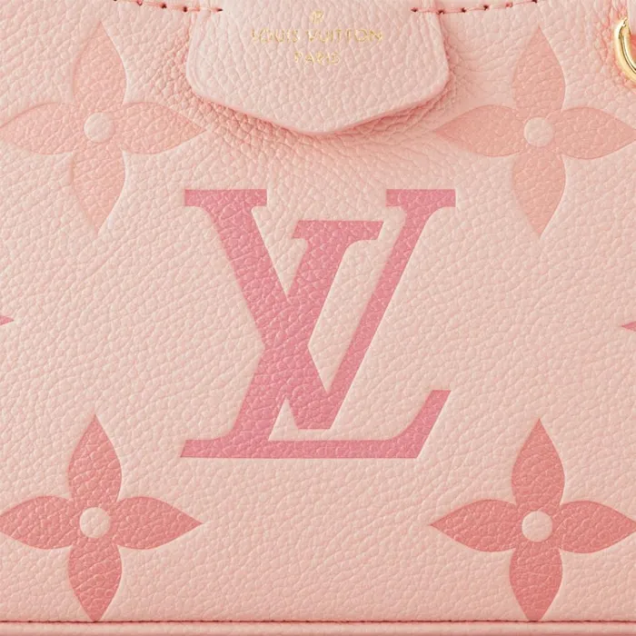 Women Shoulder and Totes Louis Vuitton Louis Vuitton M82346 Easy Pouch 8211 Louis Vuitton Handbag Store